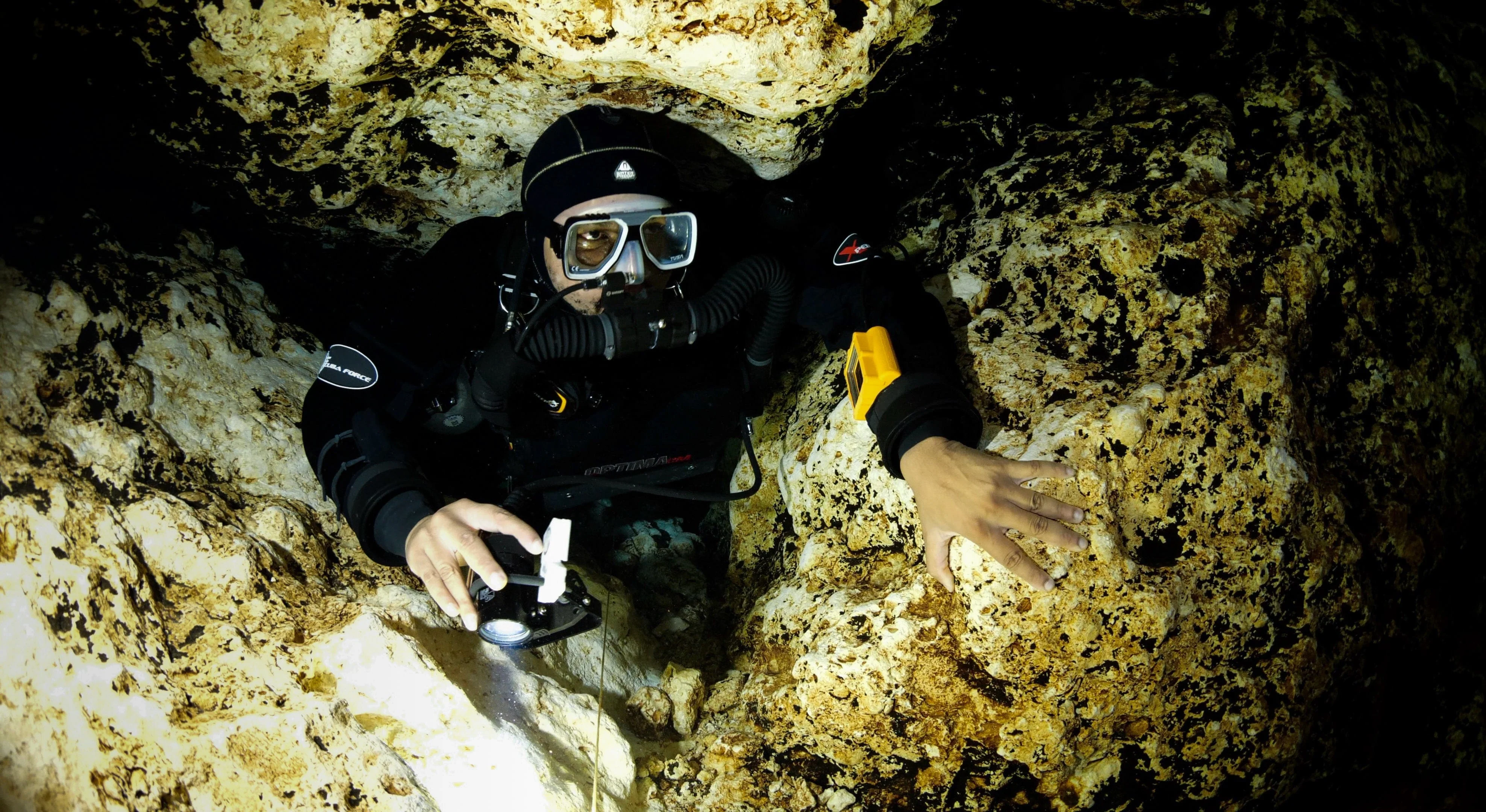Services - Guided Cave Dives - Image 5